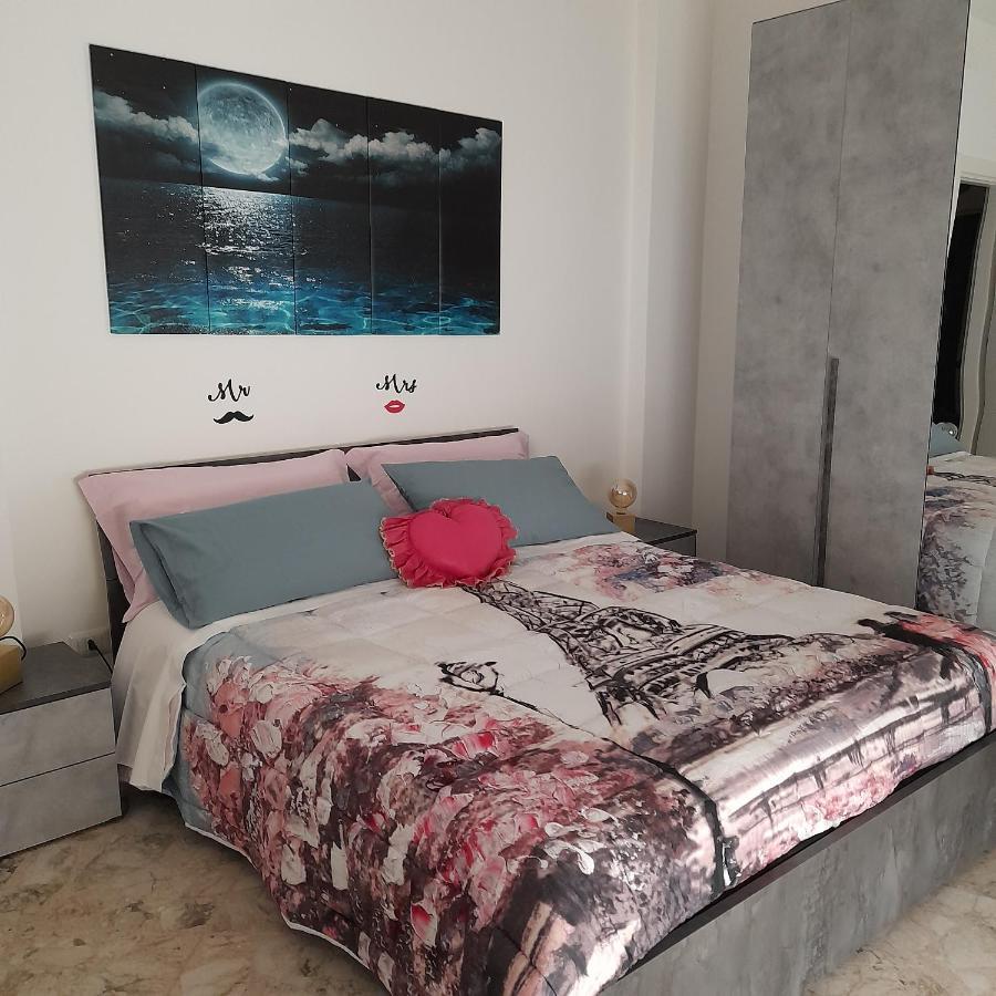 Sweet Night In Bari Apartamento Exterior foto