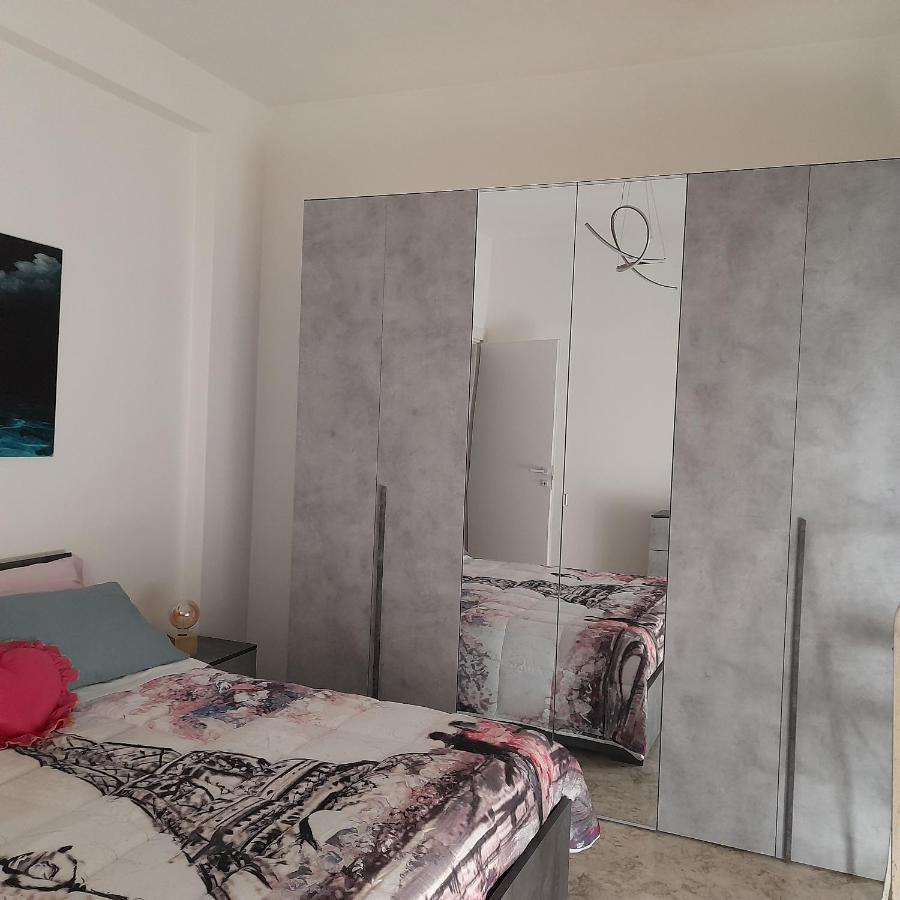 Sweet Night In Bari Apartamento Exterior foto