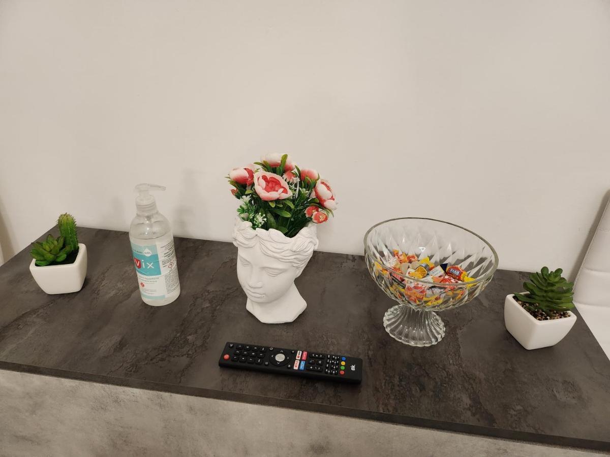 Sweet Night In Bari Apartamento Exterior foto
