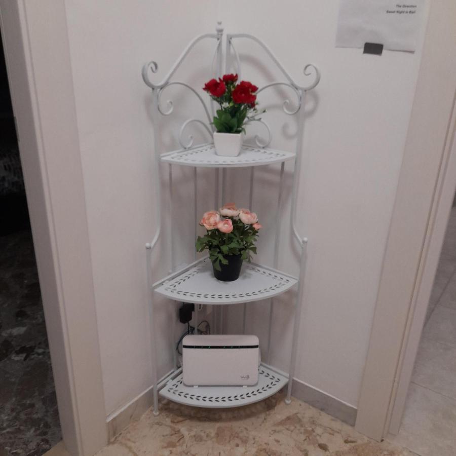 Sweet Night In Bari Apartamento Exterior foto